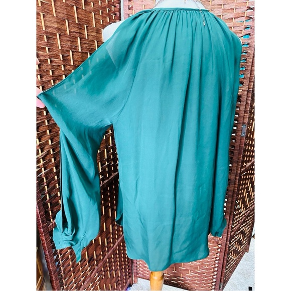 Haute Hippie Emerald Green Silk Cold Shoulder Blouse Med Cowl Neck - Picture 5 of 7